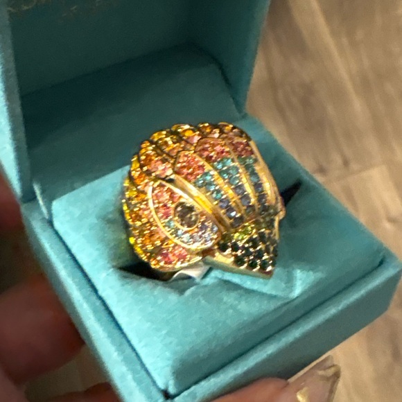 Kurt Geiger Vibrant Eagle Ring with Multicolor Stones - Picture 4 of 4